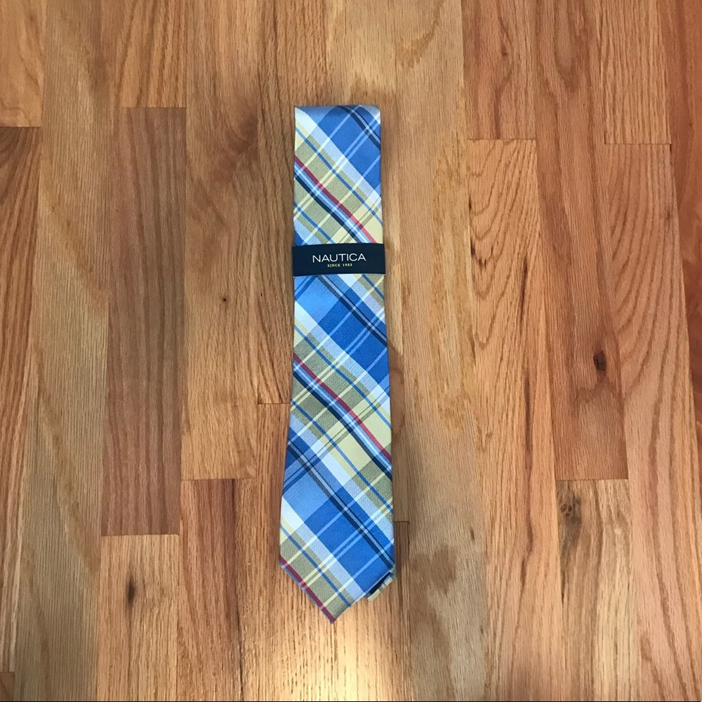 Nautica tie